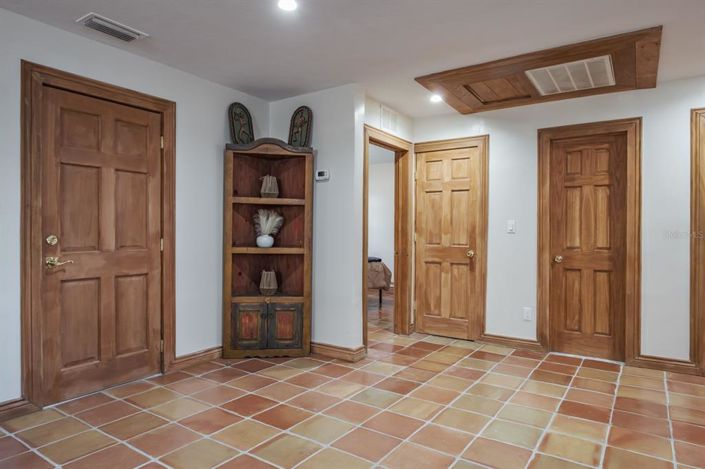 Image No.8-Propriété de 3 chambres à vendre à St. Pete Beach