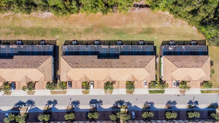 Image No.28-4 Bed Townhouse for sale