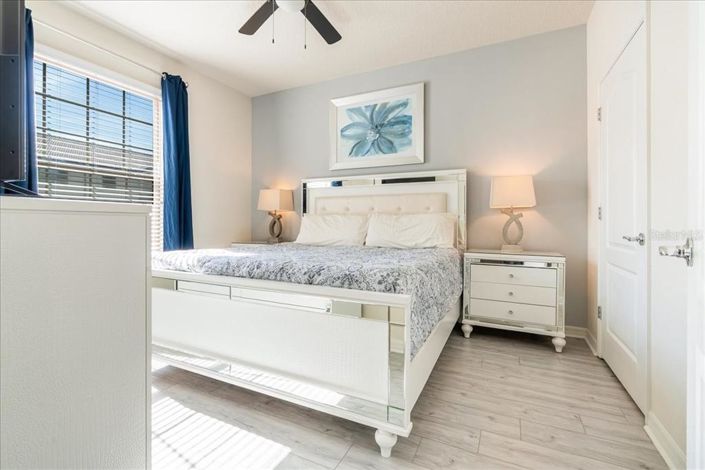 Image No.7-4 Bed Townhouse for sale