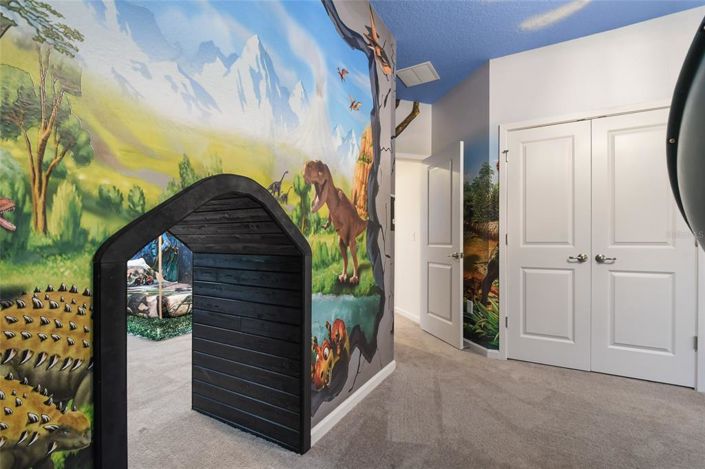 Image No.22-12 Bed Property for sale