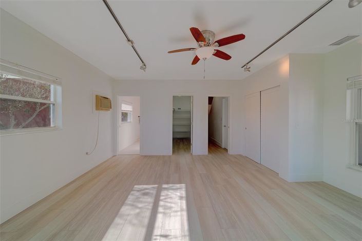 Image No.39-Propriété de 4 chambres à vendre à Clearwater