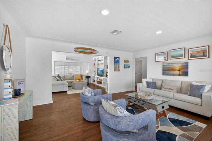 Image No.5-Propriété de 3 chambres à vendre à St. Pete Beach