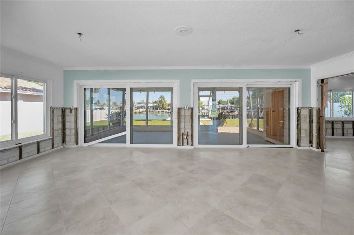 Image No.15-Propriété de 3 chambres à vendre à Treasure Island