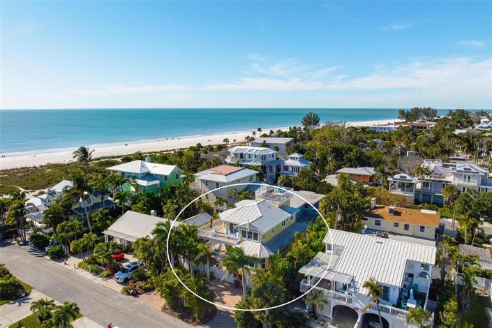 Image No.2-4 Bed Property for sale