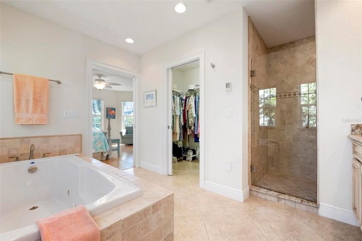 Image No.38-4 Bed Property for sale