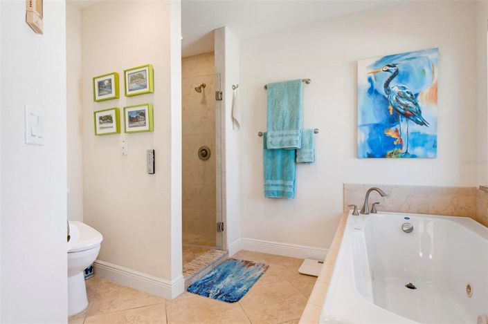 Image No.51-4 Bed Property for sale