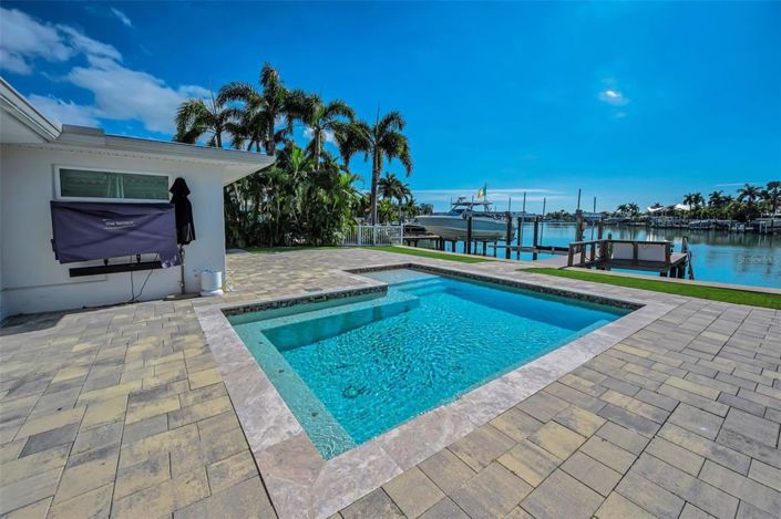 Image No.32-Propriété de 2 chambres à vendre à Treasure Island