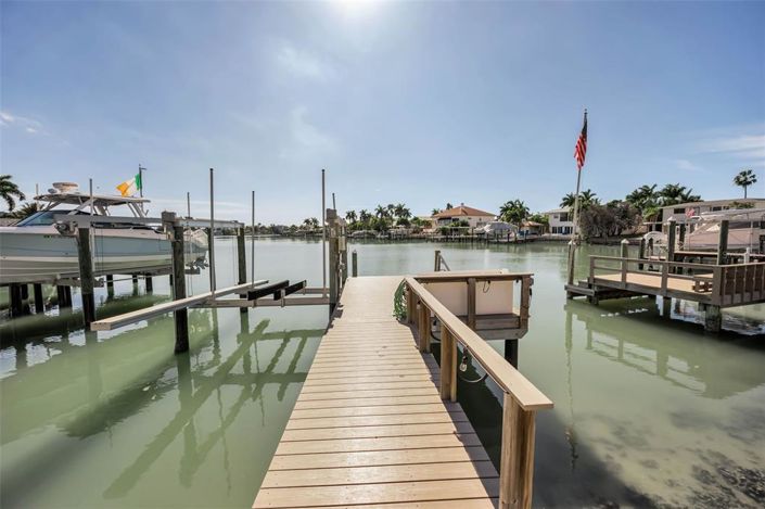 Image No.35-Propriété de 2 chambres à vendre à Treasure Island