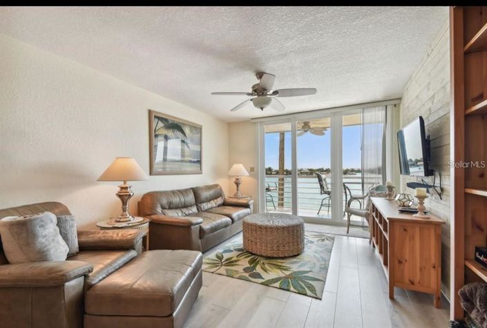 Image No.11-Propriété de 2 chambres à vendre à St. Petersburg