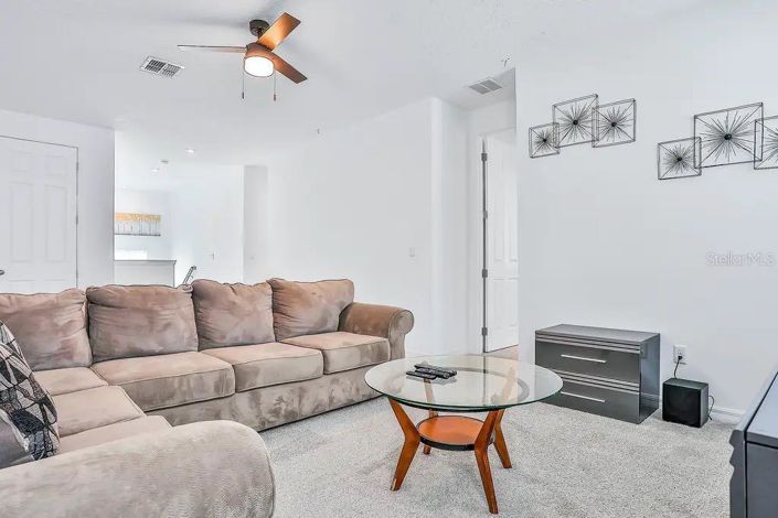 Image No.10-10 Bed Property for sale