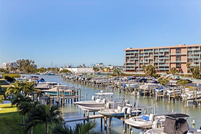 Image No.32-Propriété de 2 chambres à vendre à Treasure Island