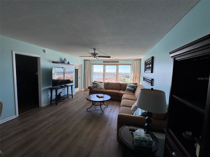 Image No.6-Propriété de 2 chambres à vendre à St. Petersburg