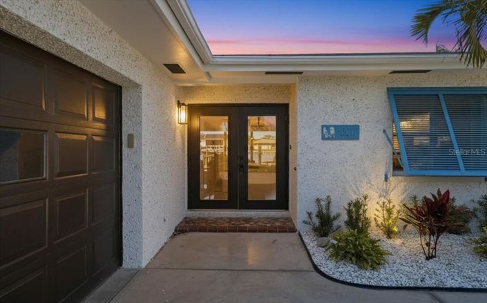 Image No.3-Propriété de 3 chambres à vendre à Treasure Island