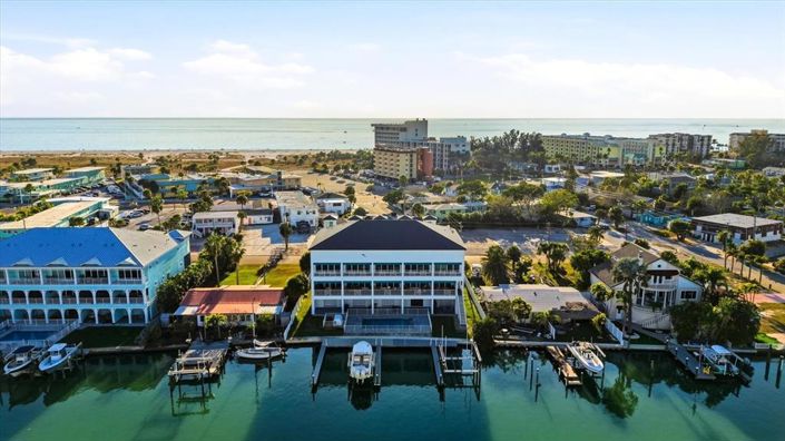 Image No.57-Maison de ville de 3 chambres à vendre à Treasure Island