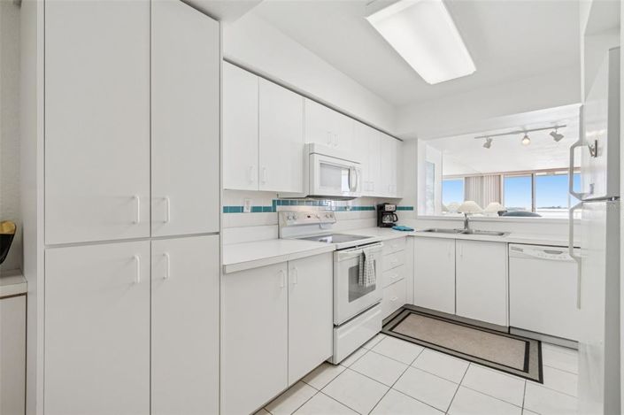 Image No.14-Propriété de 2 chambres à vendre à St. Petersburg