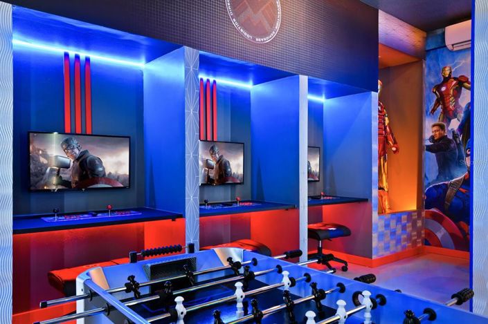 Image No.24-7 Bed Property for sale