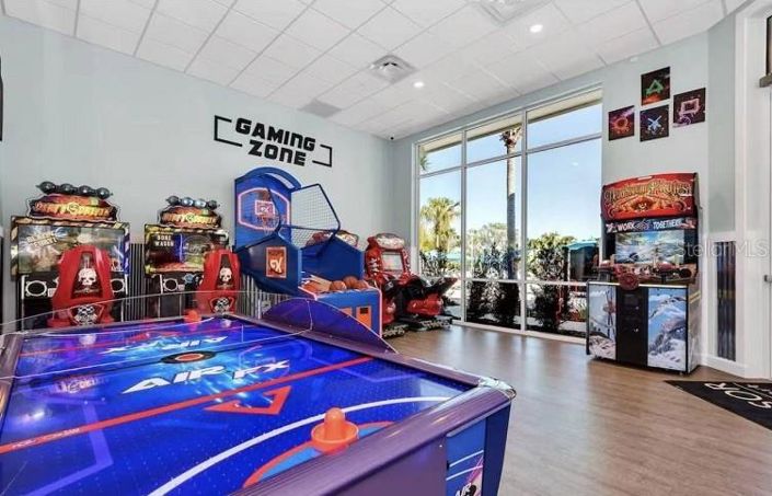 Image No.31-7 Bed Property for sale