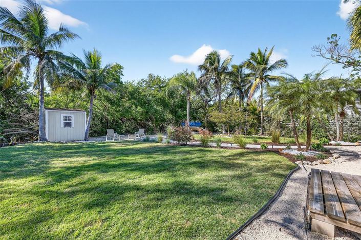 Image No.21-3 Bed Property for sale