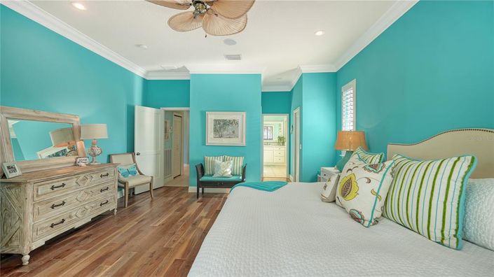 Image No.23-4 Bed Property for sale