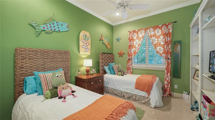 Image No.28-4 Bed Property for sale