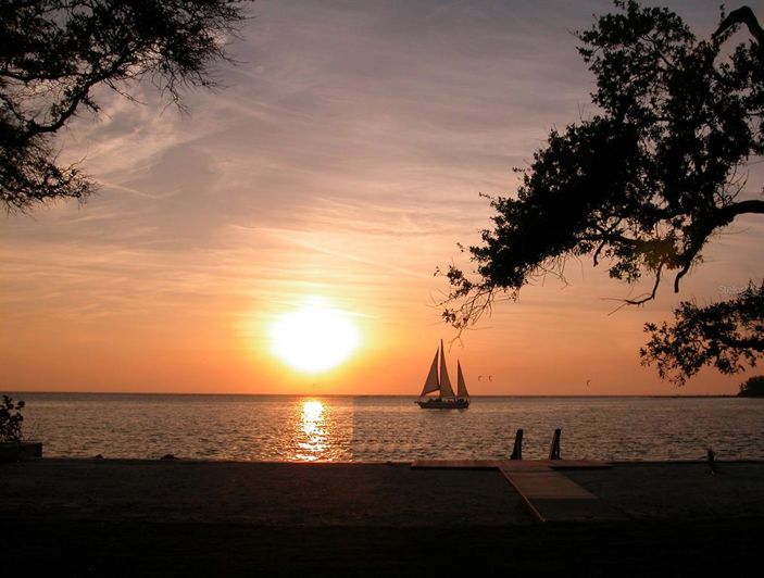 Image No.47-4 Bed Property for sale