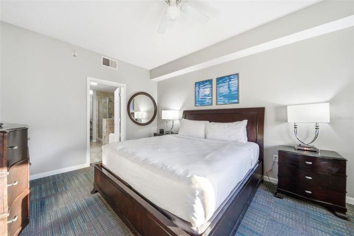 Image No.5-Propriété de 2 chambres à vendre à Winter Garden