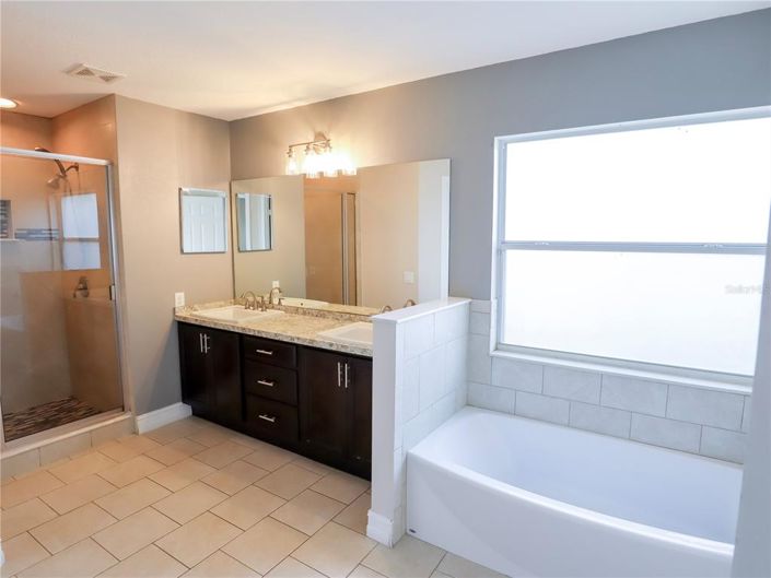 Image No.14-Propriété de 4 chambres à vendre à Kissimmee