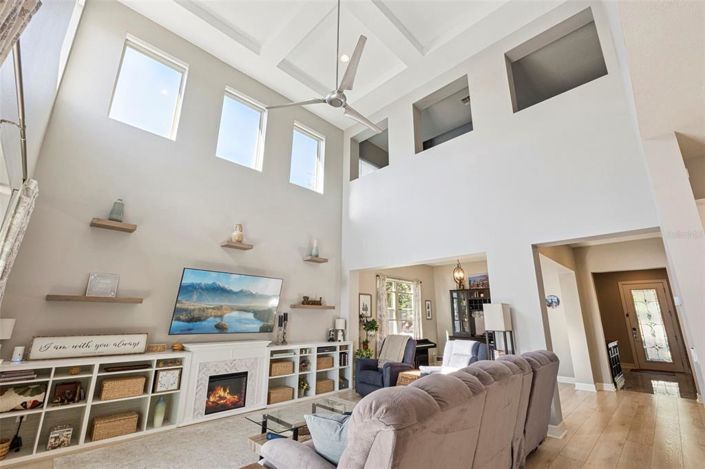 Image No.10-4 Bed Property for sale