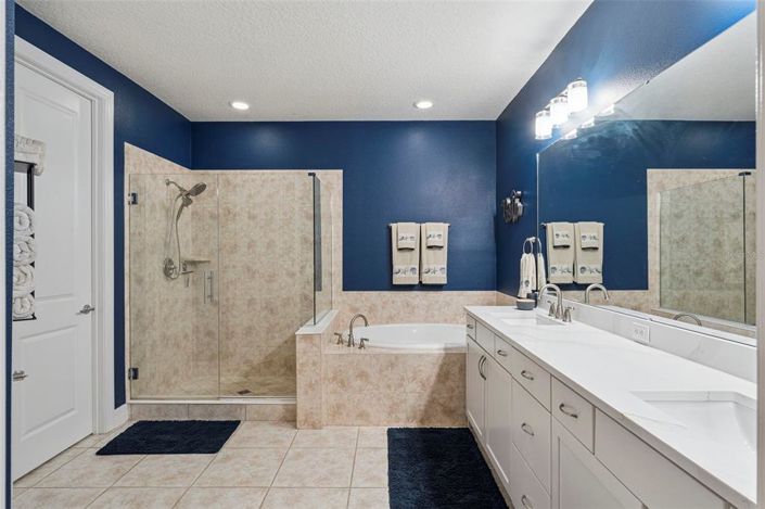 Image No.36-4 Bed Property for sale