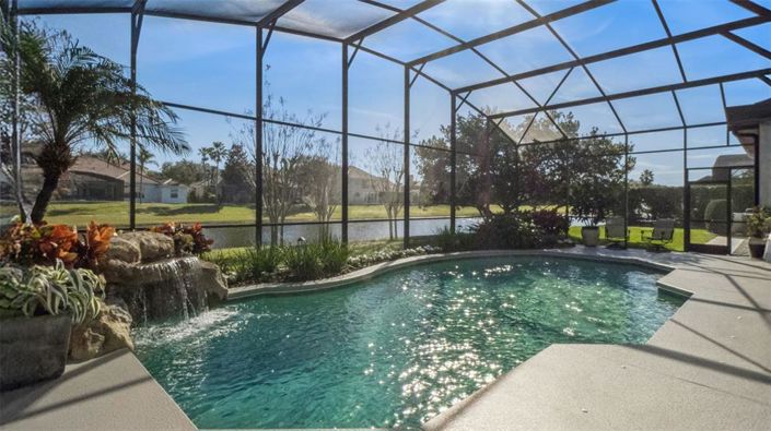 Image No.2-5 Bed Property for sale