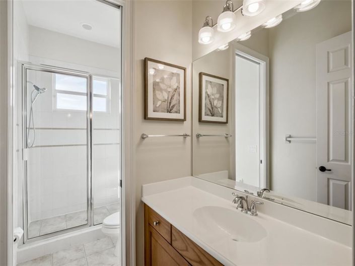 Image No.25-5 Bed Property for sale