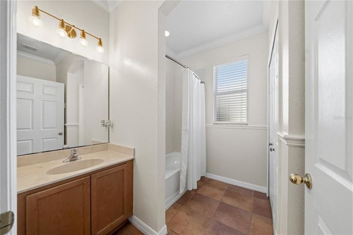 Image No.18-4 Bed Property for sale