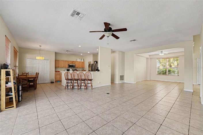 Image No.4-Propriété de 7 chambres à vendre à Kissimmee