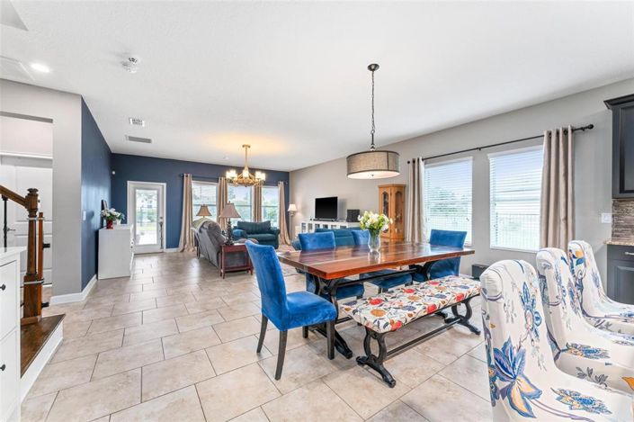 Image No.9-Propriété de 5 chambres à vendre à Kissimmee