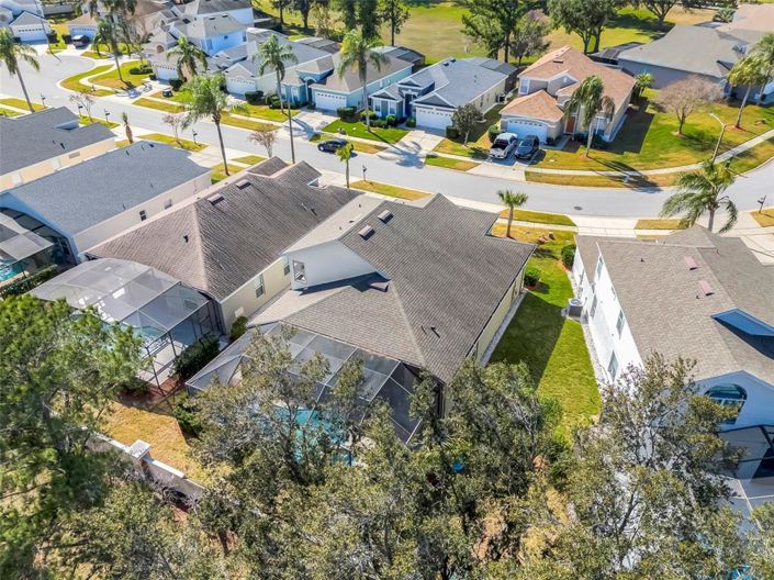 Image No.50-5 Bed Property for sale