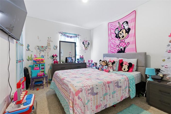 Image No.17-4 Bed Property for sale