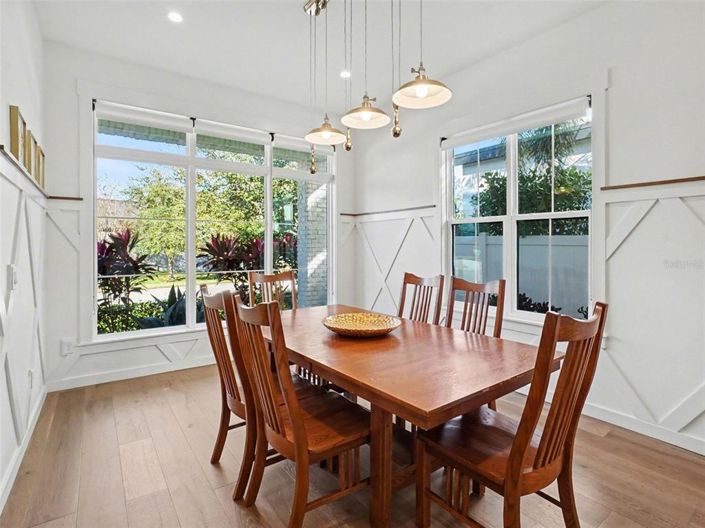 Image No.12-4 Bed Property for sale