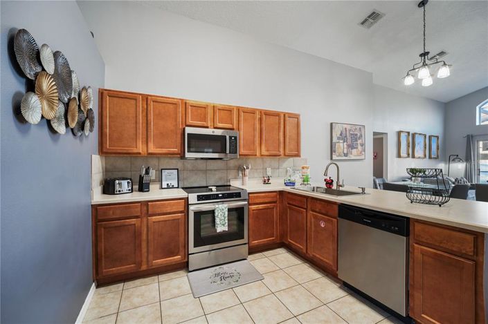 Image No.14-4 Bed Property for sale