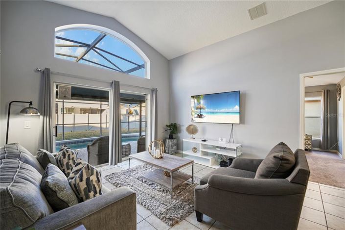 Image No.17-4 Bed Property for sale