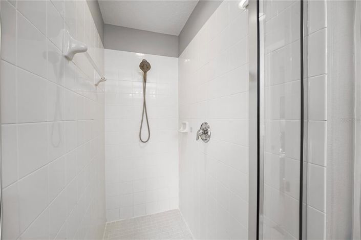 Image No.22-4 Bed Property for sale