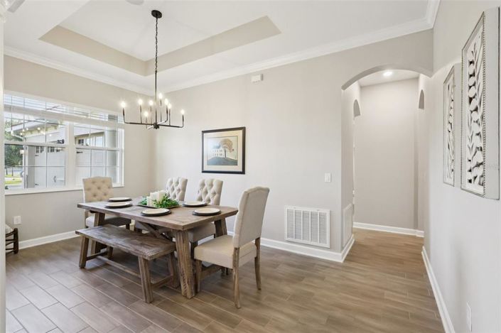 Image No.5-4 Bed Property for sale