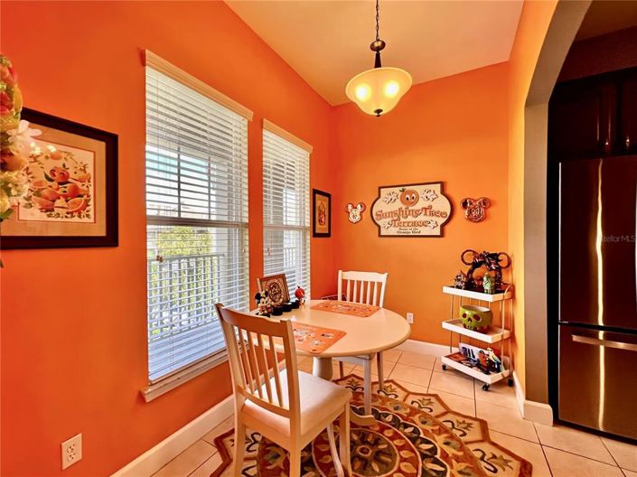 Image No.10-2 Bed Property for sale