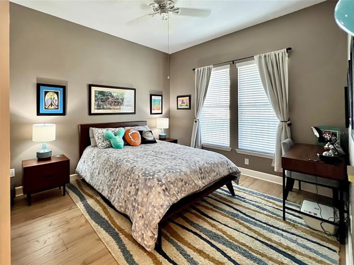 Image No.23-2 Bed Property for sale