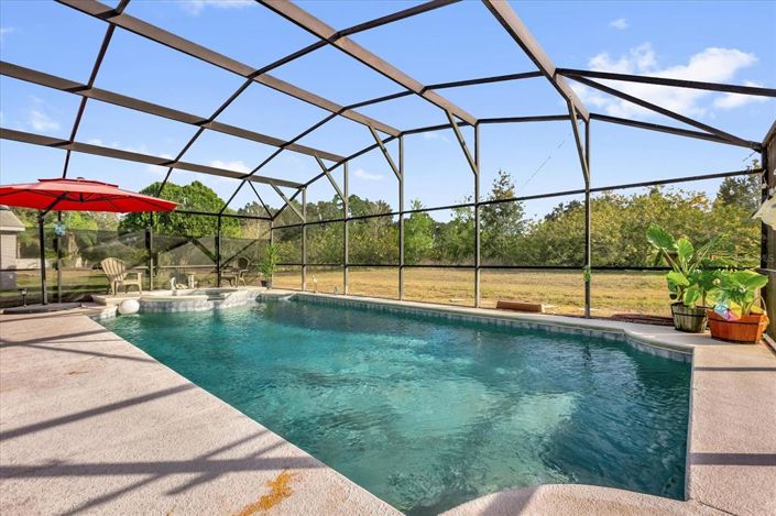 Image No.25-Propriété de 3 chambres à vendre à Clermont