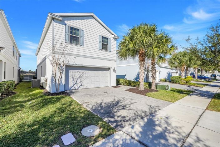 Image No.2-5 Bed Property for sale