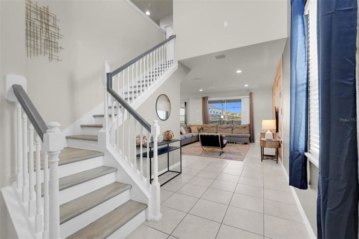 Image No.6-5 Bed Property for sale