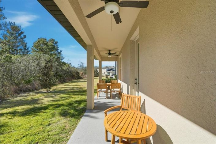 Image No.2-5 Bed Property for sale