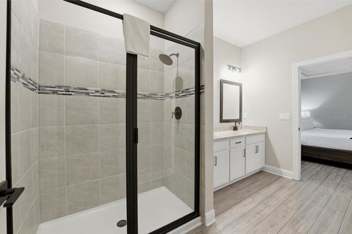 Image No.25-5 Bed Property for sale