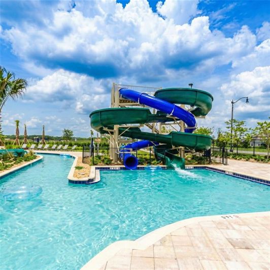 Image No.2-Propriété de 2 chambres à vendre à Kissimmee