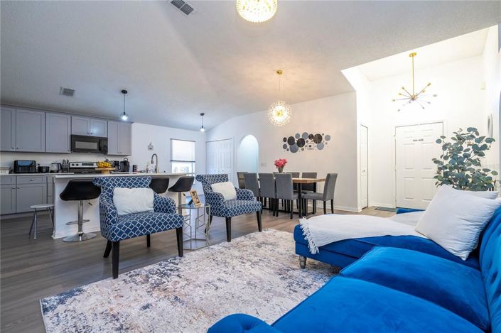 Image No.50-4 Bed Property for sale